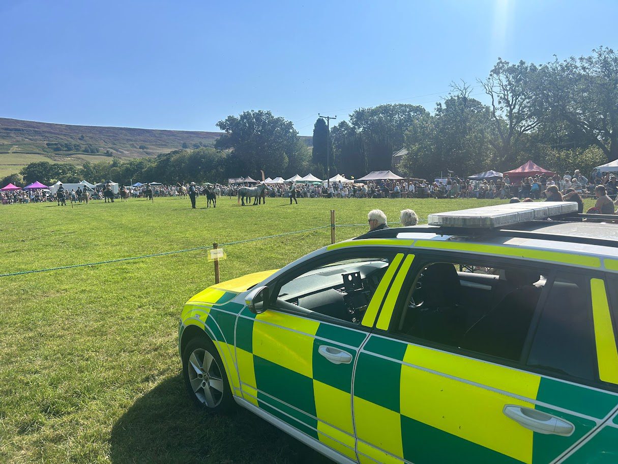 Pitchside Medical Staff & Emergency Response — Medics UK